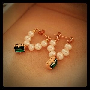 Vintage Green Stone Earrings